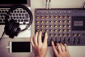 府中 DTM 安い　機材　レッスン　オンラインレッスン 格安高品質のDTMレッスン