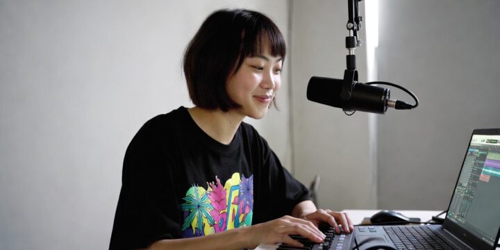 DTMをオンラインで指導する様子